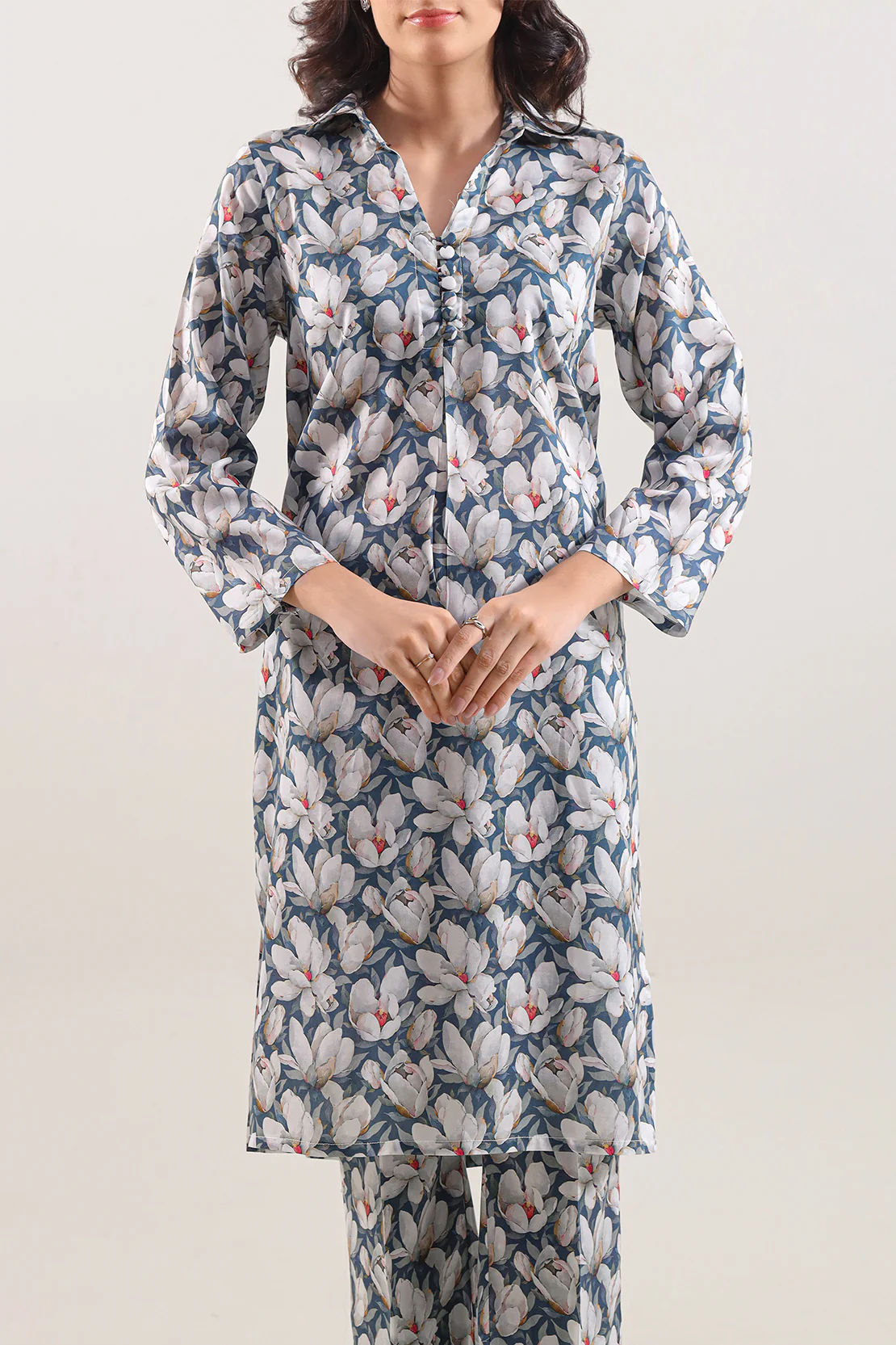 Printed Arabic Lawn Stitched 2 Piece (Shirt/Trouser) - Image 2