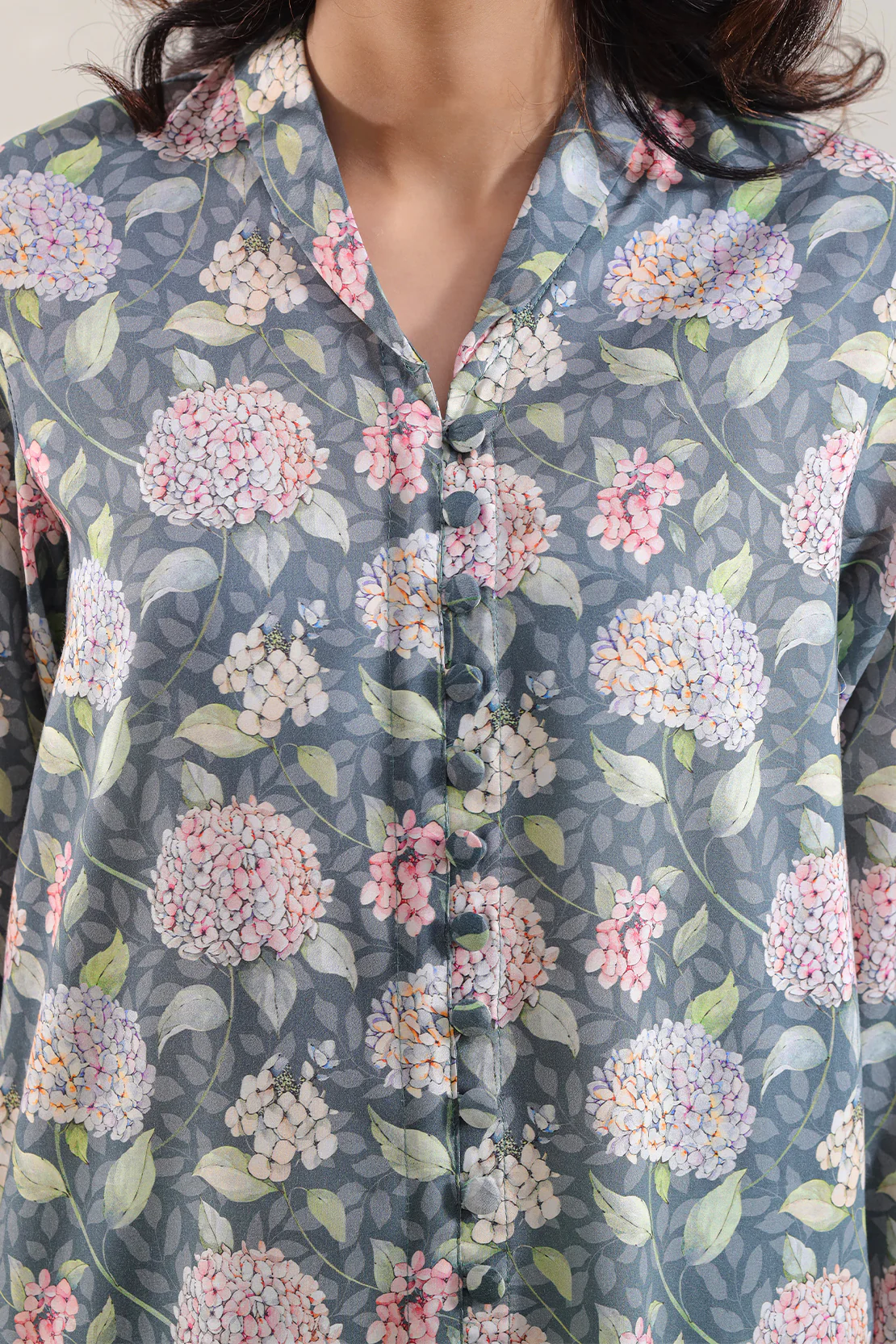 Printed Arabic Lawn Stitched 2 Piece (Shirt/Trouser) - Image 4