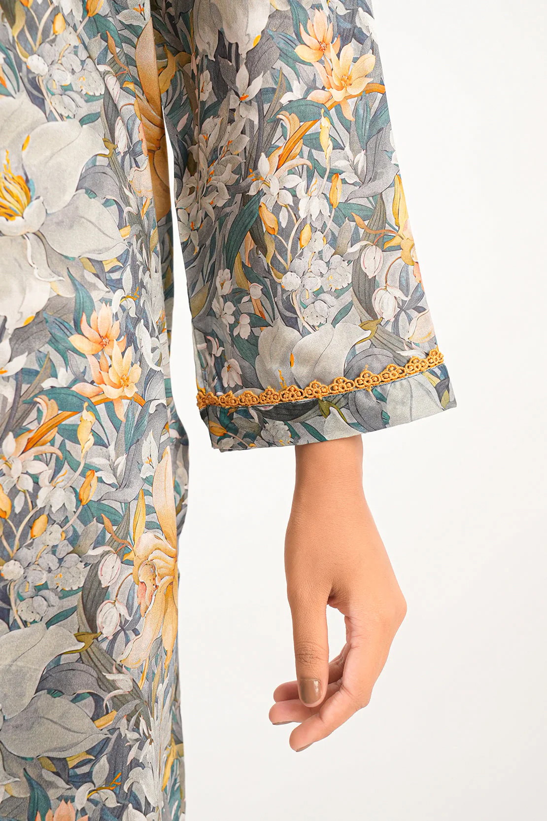 Printed Arabic Lawn Stitched 2 Piece (Shirt/Trouser) - Image 9