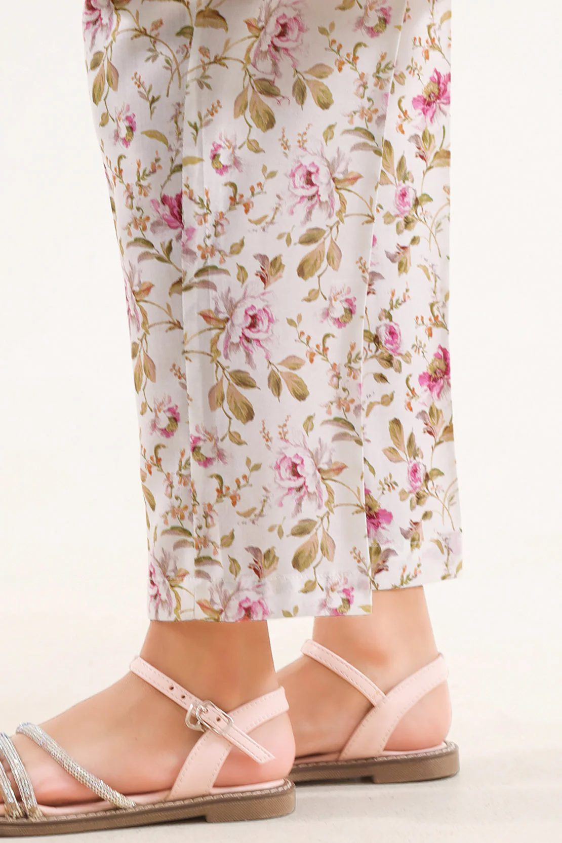 Printed Arabic Lawn Stitched 2 Piece (Shirt/Trouser) For Kids - Image 6