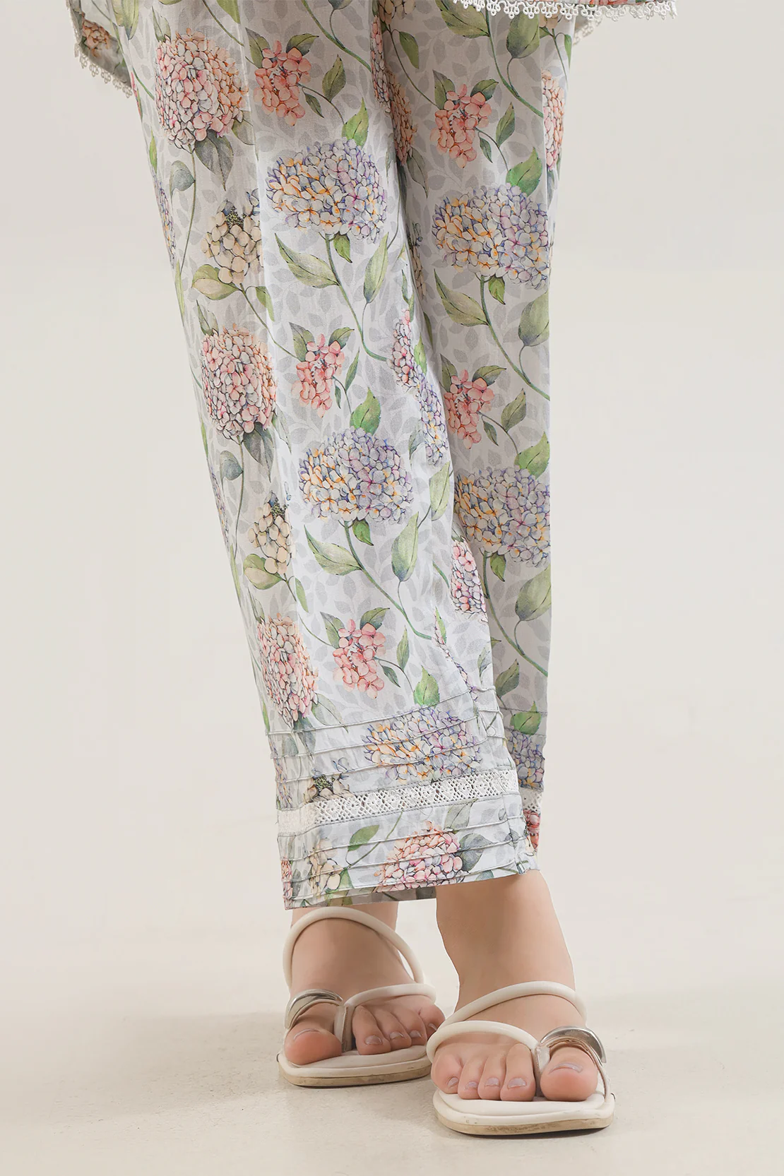 Printed Arabic Lawn Stitched 2 Piece (Shirt/Trouser) - Image 6