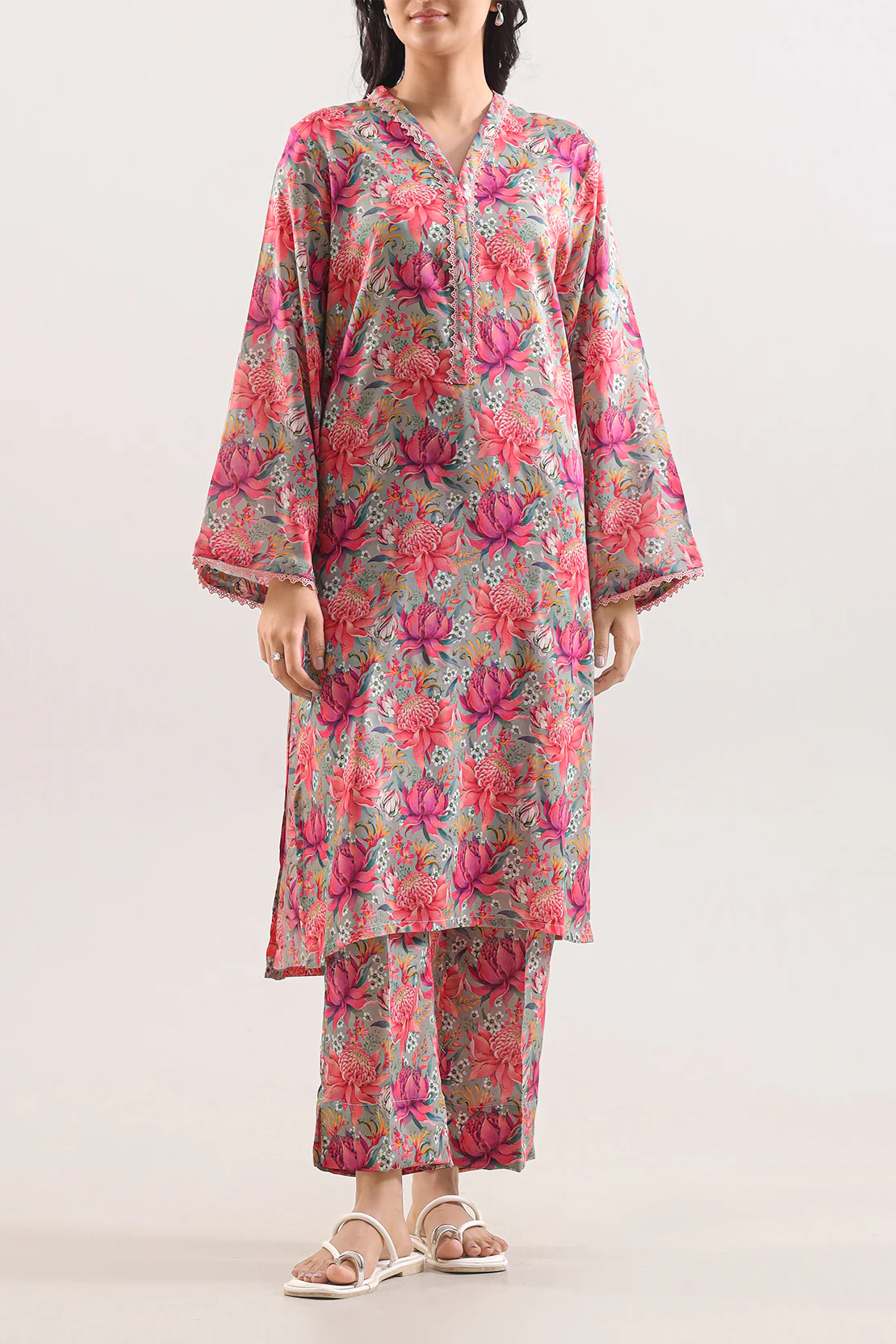 Printed Arabic Lawn Stitched 2 Piece (Shirt/Trouser)