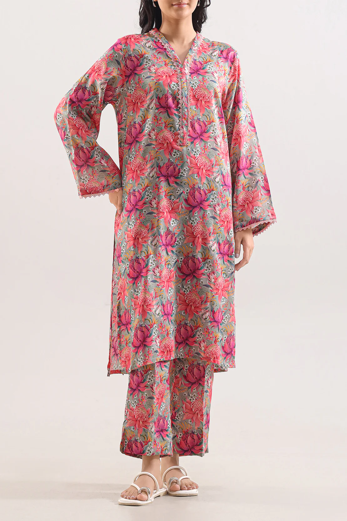 Printed Arabic Lawn Stitched 2 Piece (Shirt/Trouser) - Image 2