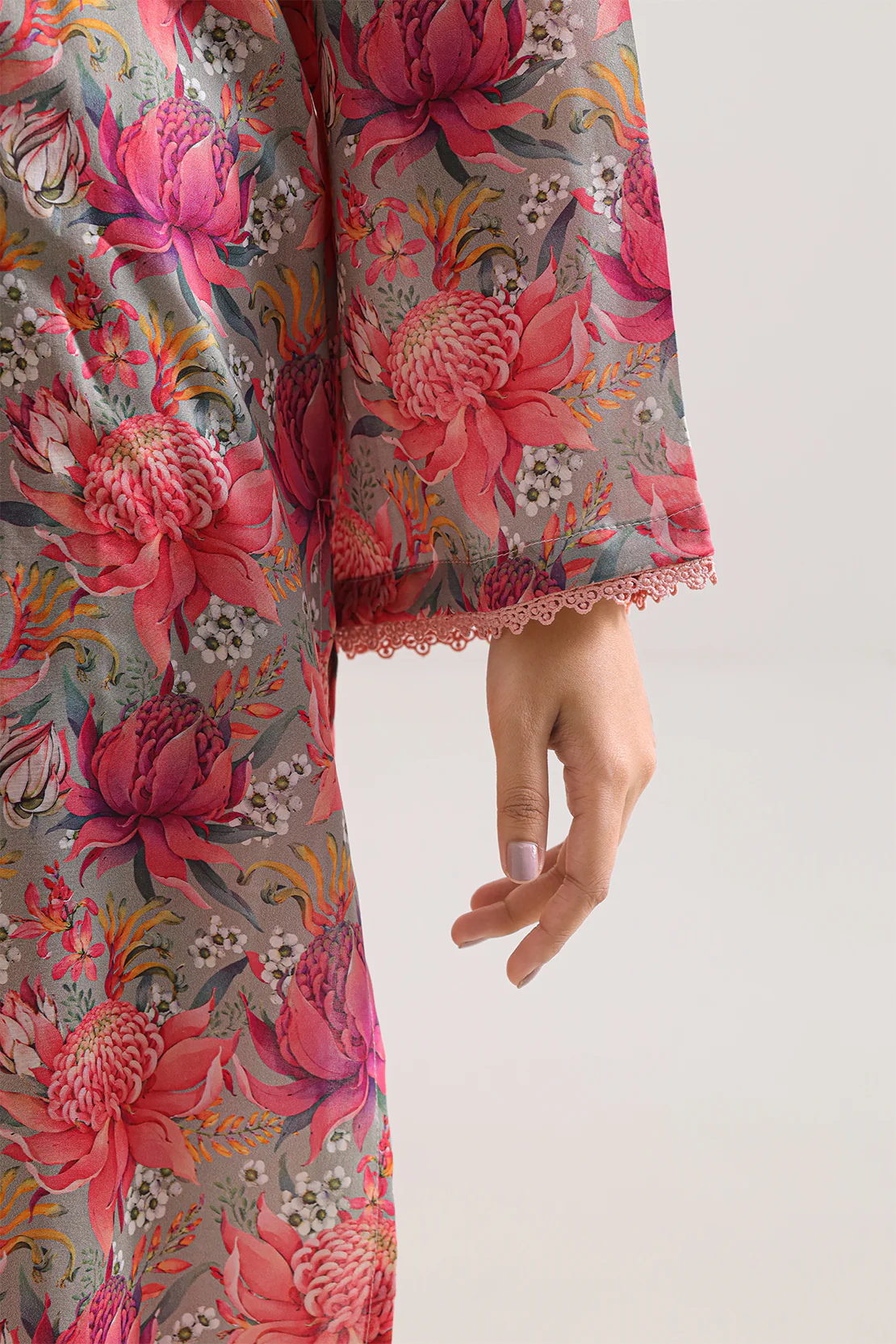 Printed Arabic Lawn Stitched 2 Piece (Shirt/Trouser) - Image 5