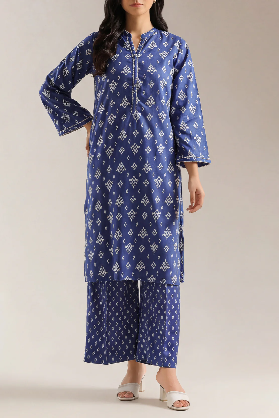 Printed Arabic Lawn Stitched 2 Piece (Shirt/Trouser)