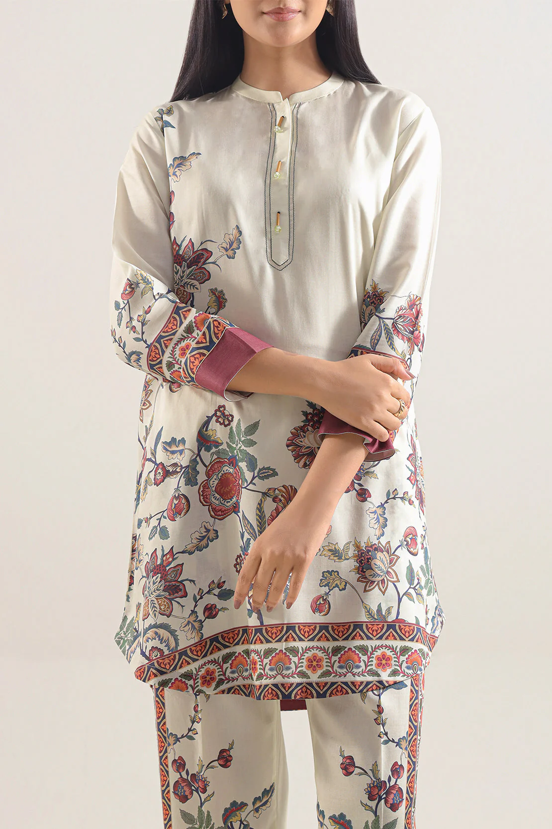 Printed Arabic Lawn Stitched 2 Piece (Shirt/Trouser) - Image 3