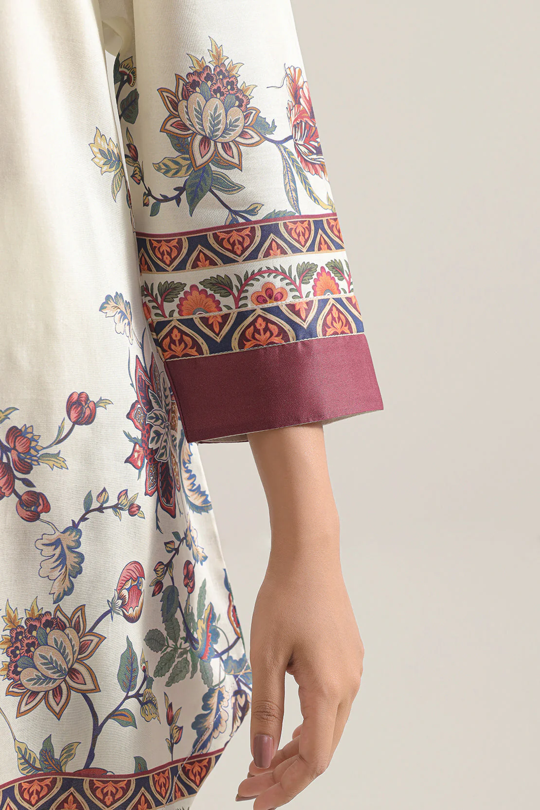Printed Arabic Lawn Stitched 2 Piece (Shirt/Trouser) - Image 5