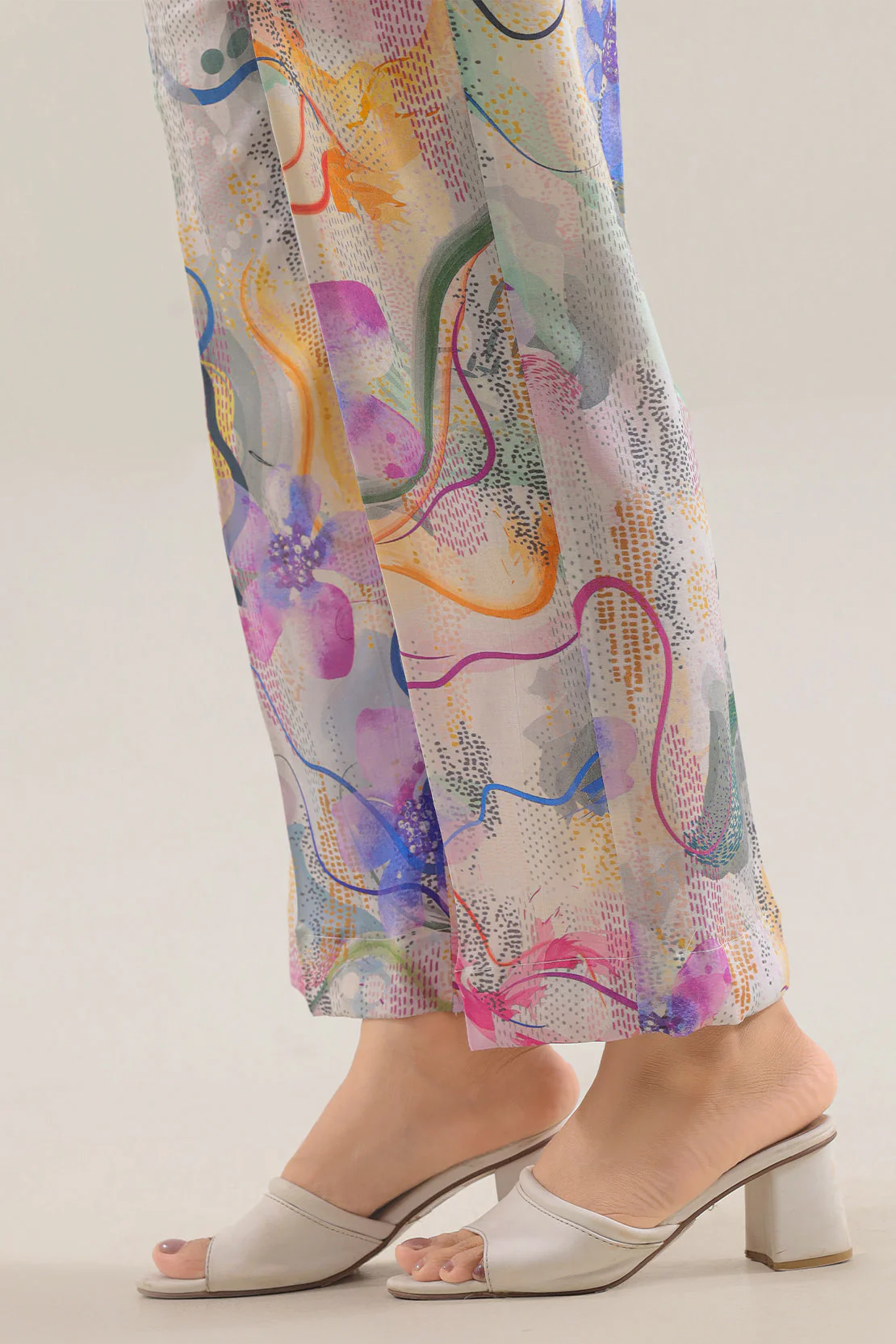 Printed Arabic Lawn Stitched 2 Piece (Shirt/Trouser) - Image 5