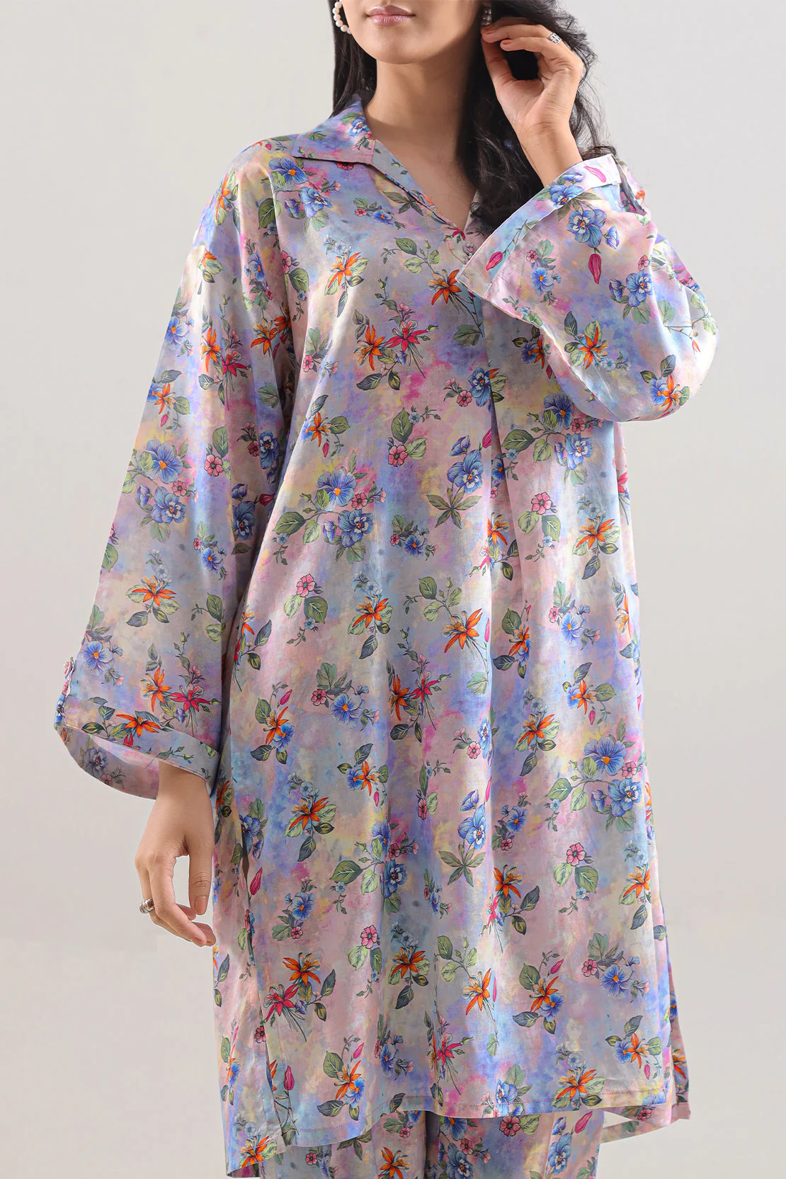 Printed Arabic Lawn Stitched 2 Piece (Shirt/Trouser) - Image 2