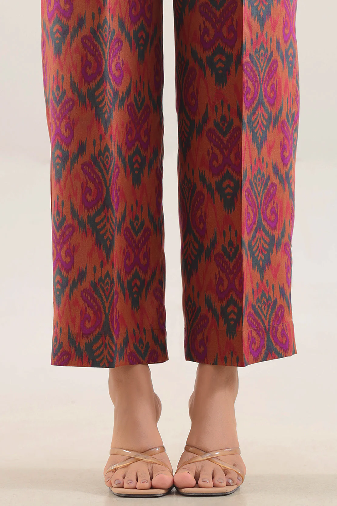 Printed Arabic Lawn Stitched 2 Piece (Shirt/Trouser) - Image 5