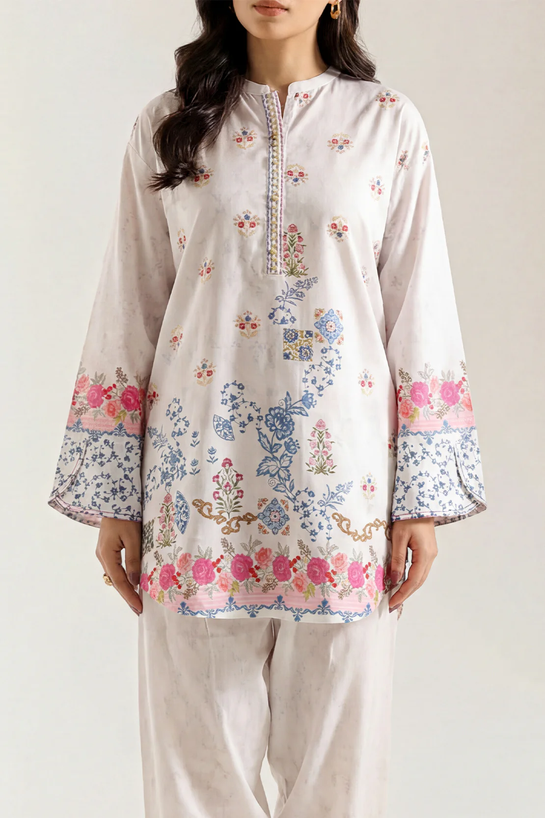 Printed Arabic Lawn Stitched 2 Piece (Shirt/Trouser) - Image 2