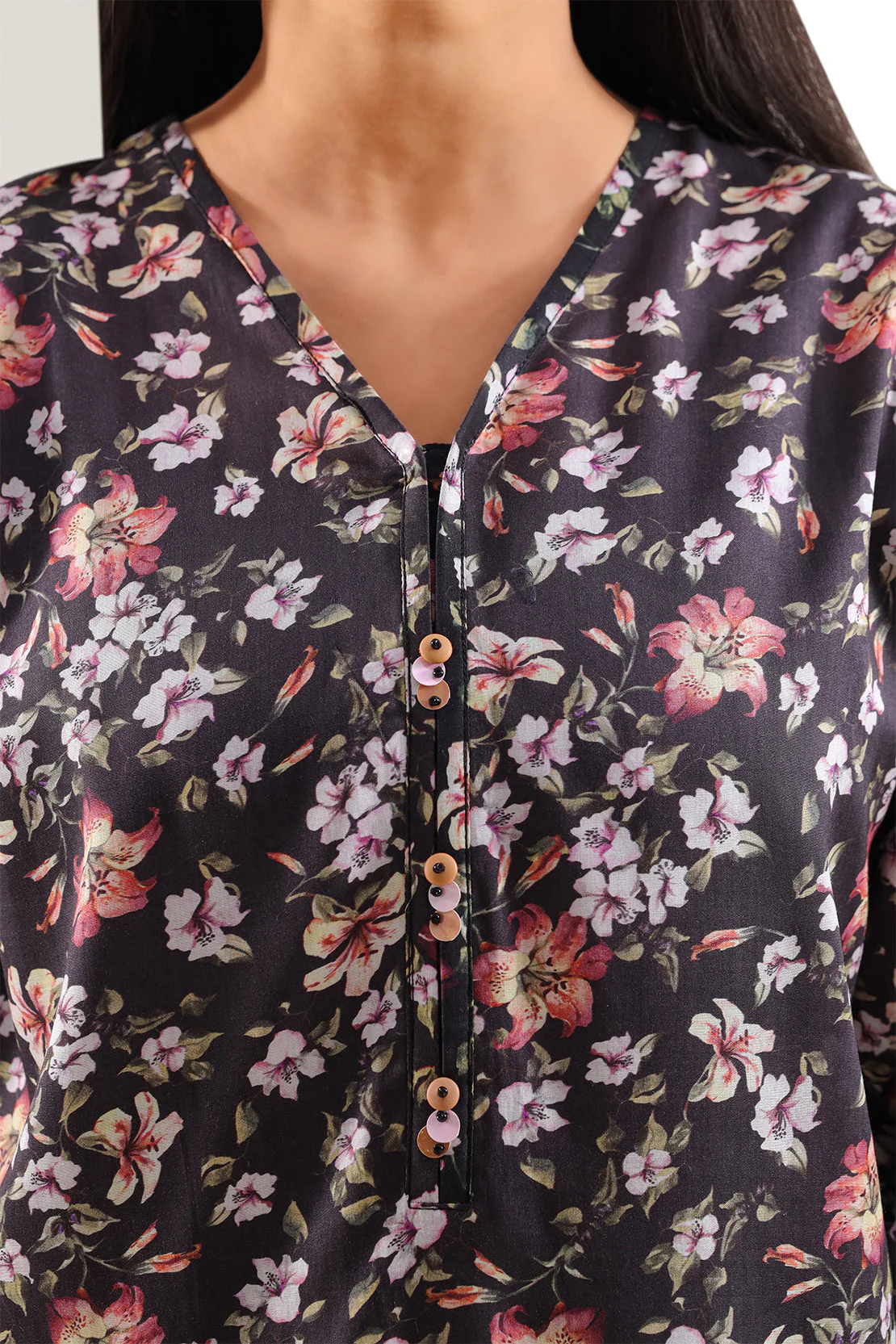 Printed Arabic Lawn Stitched 2 Piece (Shirt/Trouser) - Image 3