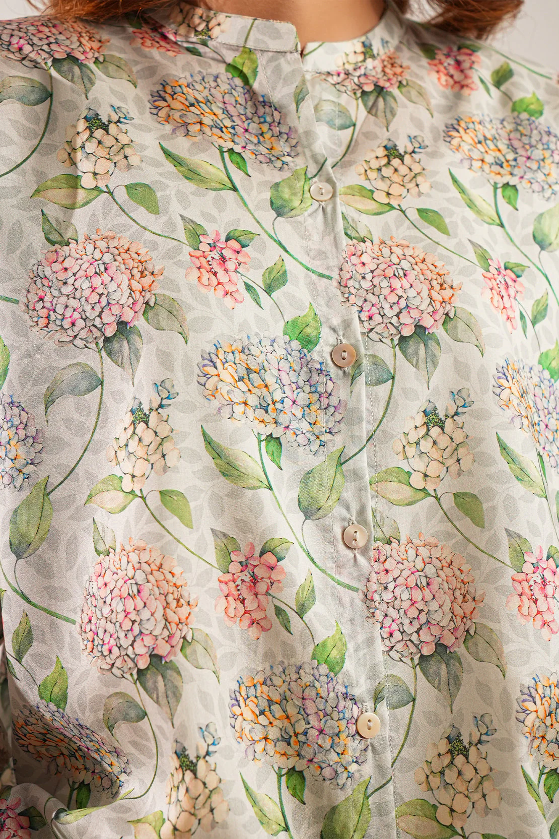 Printed Arabic Lawn Stitched Shirt - Image 4