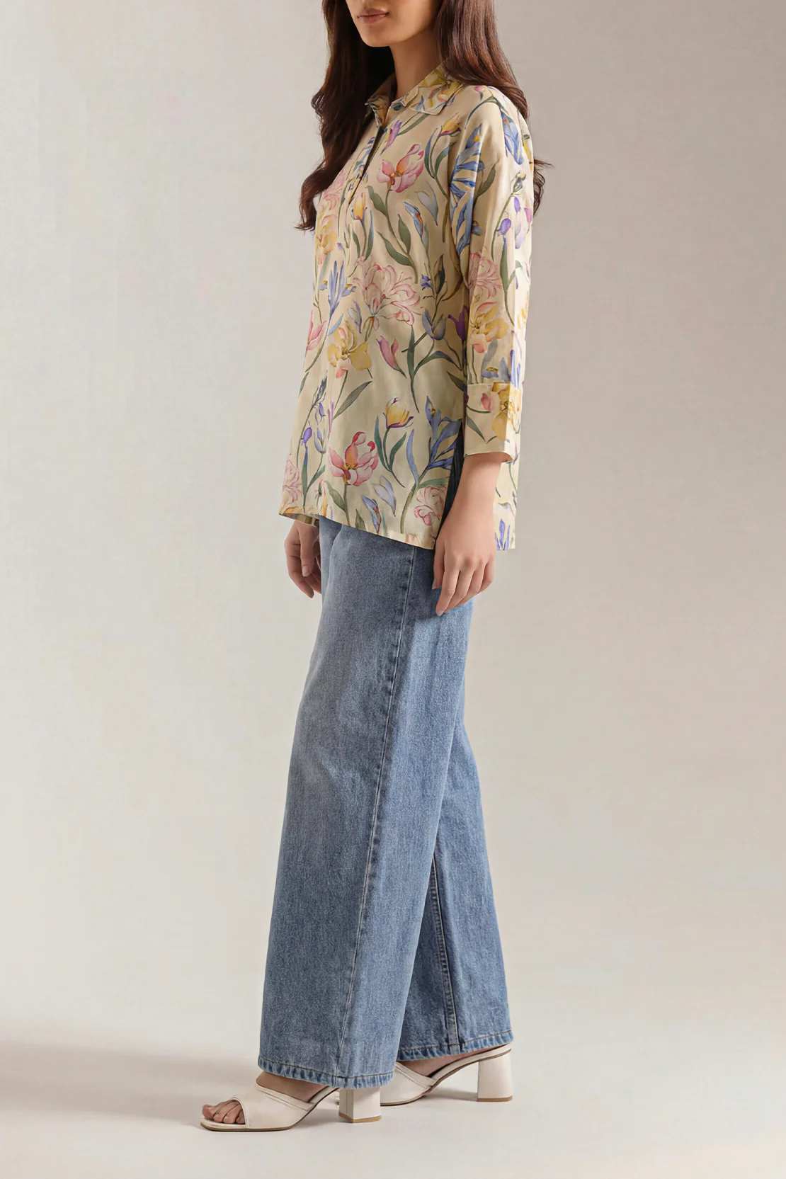Printed Arabic Lawn Stitched Shirt - Image 2