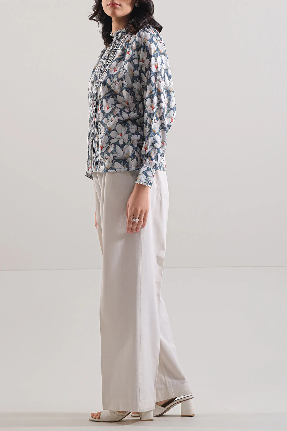 Printed Arabic Lawn Stitched Shirt - Image 3
