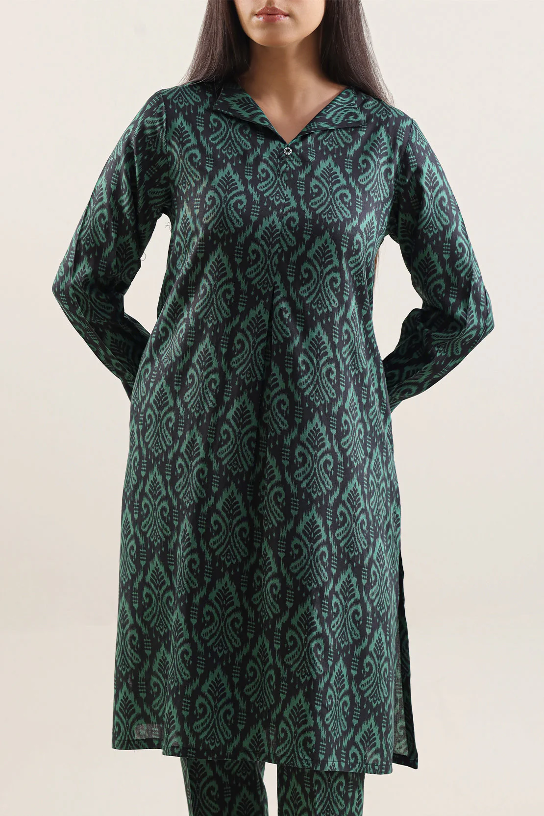 Printed Arabic Lawn Stitched Shirt - Image 3