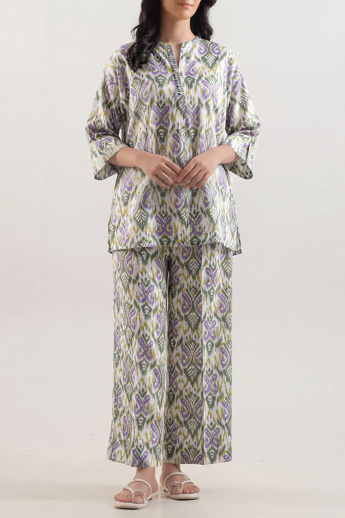 Printed Arabic Lawn Stitched Shirt