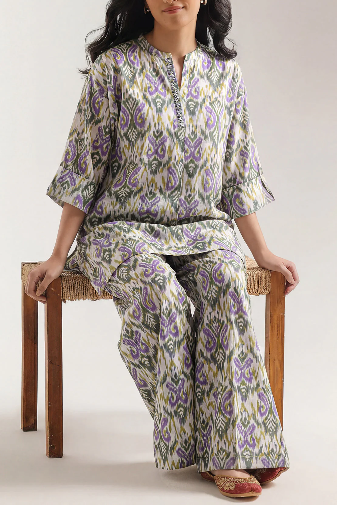 Printed Arabic Lawn Stitched Shirt - Image 2