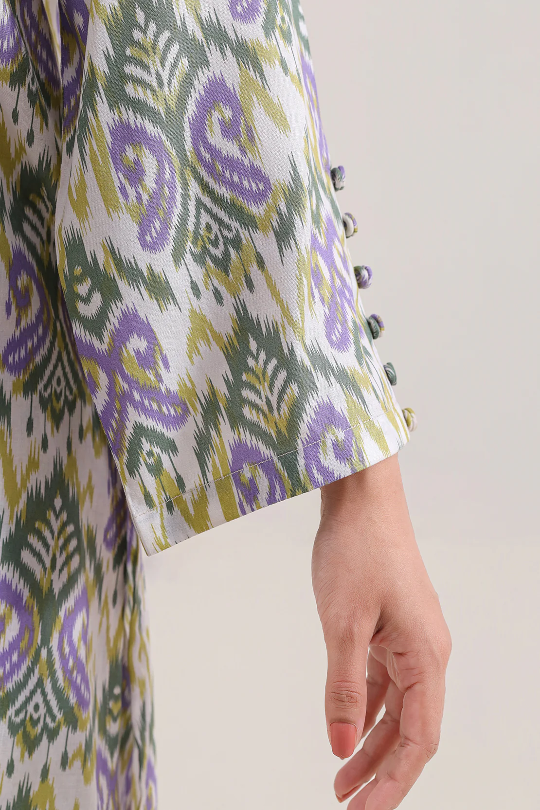 Printed Arabic Lawn Stitched Shirt - Image 5