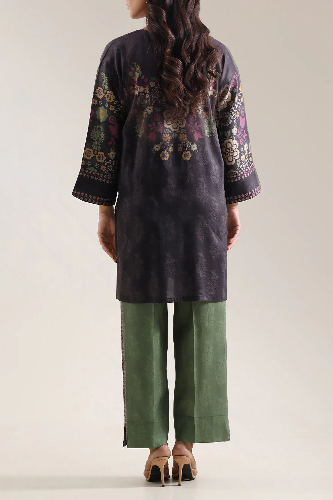 Printed Arabic Lawn Stitched Shirt - Image 2