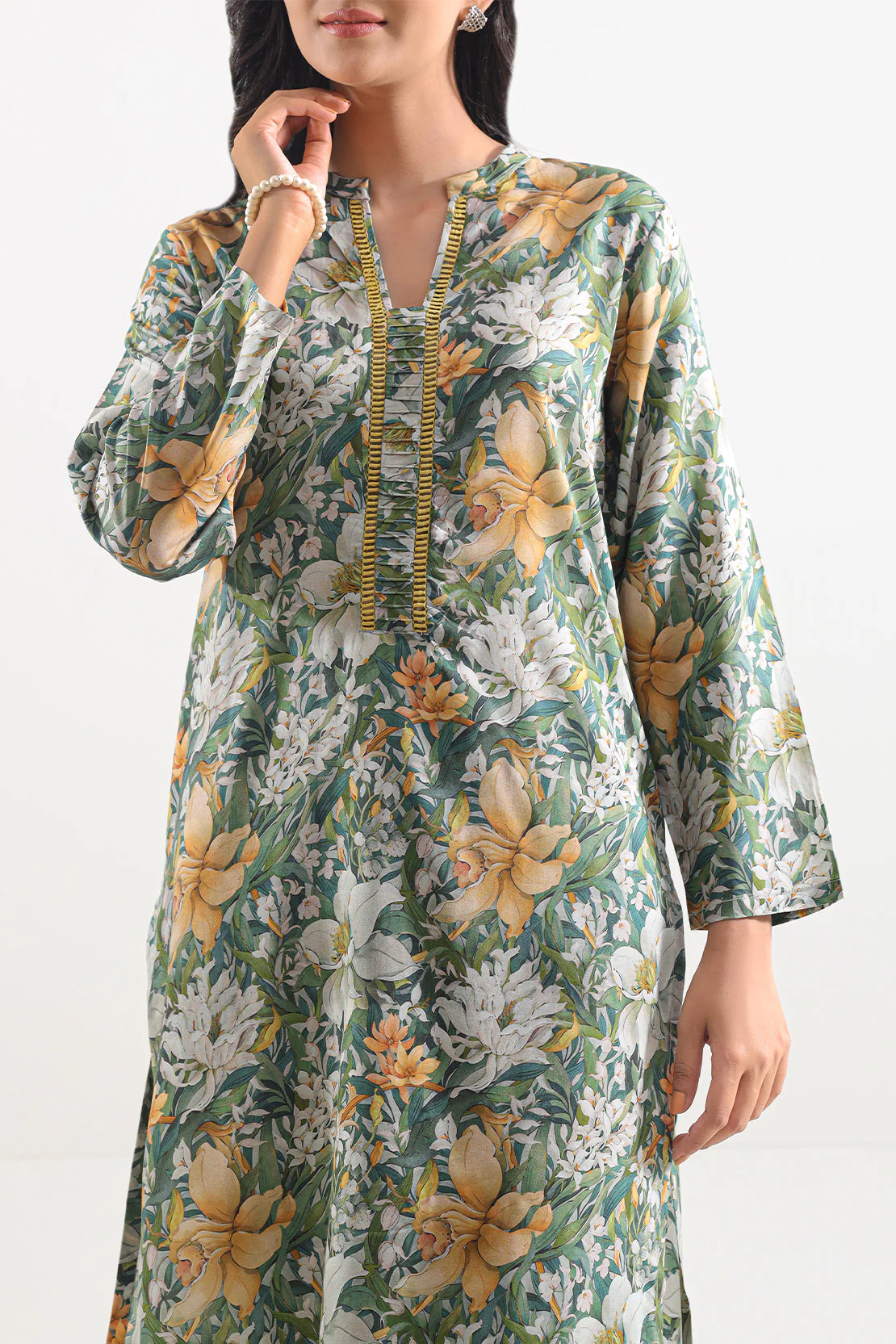 Printed Arabic Lawn Stitched Shirt - Image 4