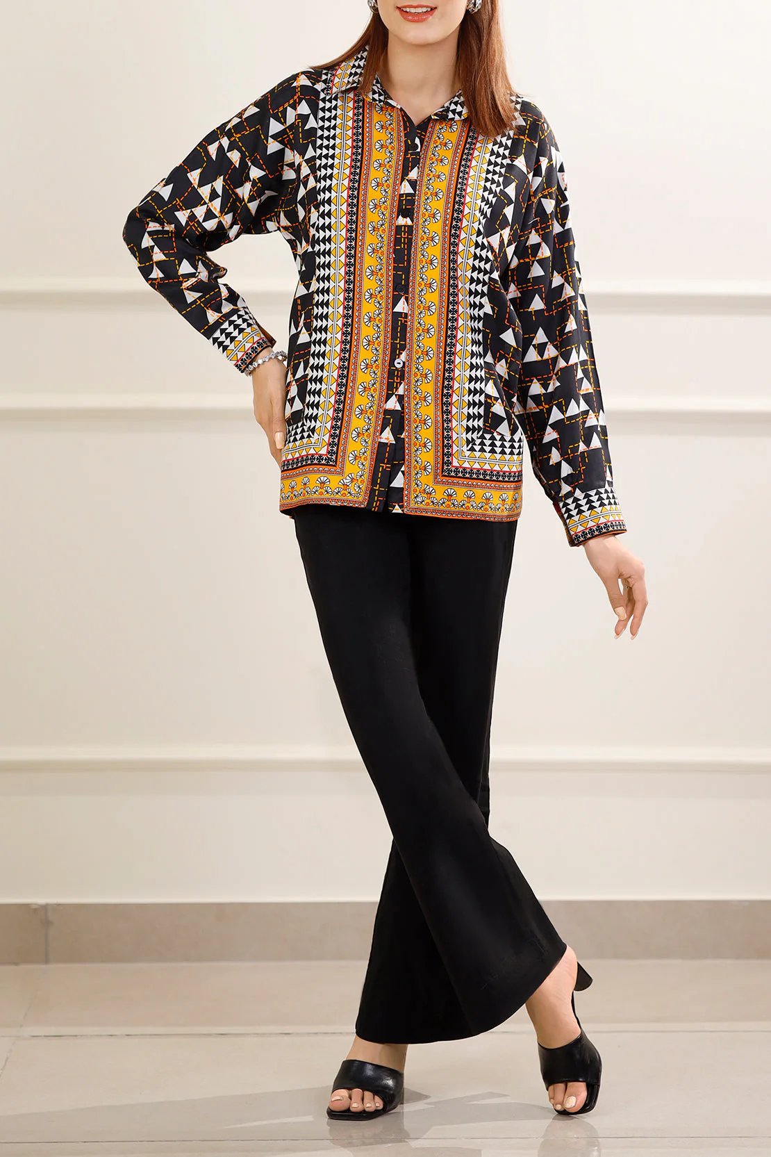 Printed Arabic Linen Stitched Shirt - Image 3
