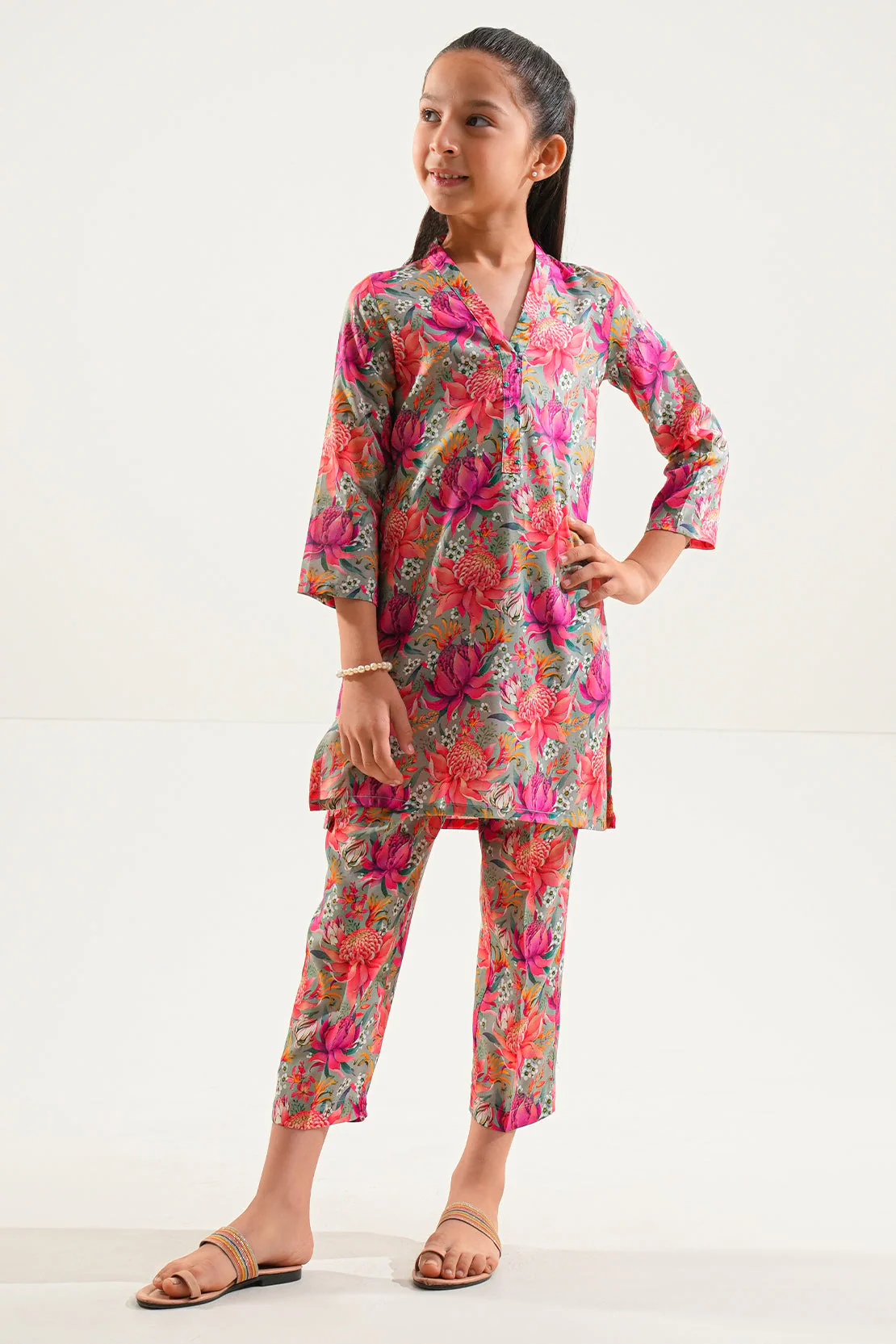 Printed Arabic Premium Lawn Stitched 2 Piece (Shirt/Trouser) For Kids - Image 3