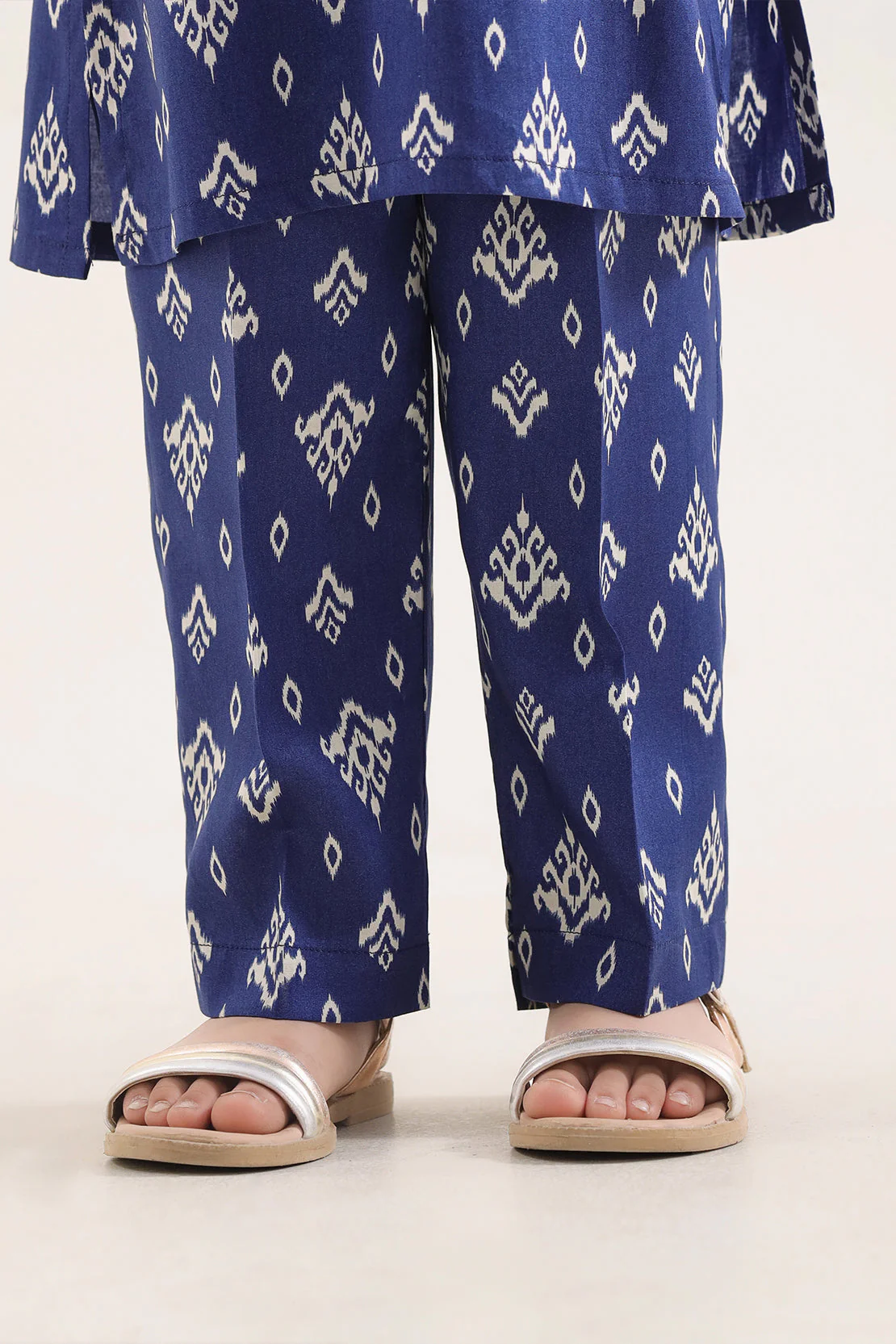 Printed Arabic Premium Lawn Stitched 2 Piece (Shirt/Trouser) For Kids - Image 6