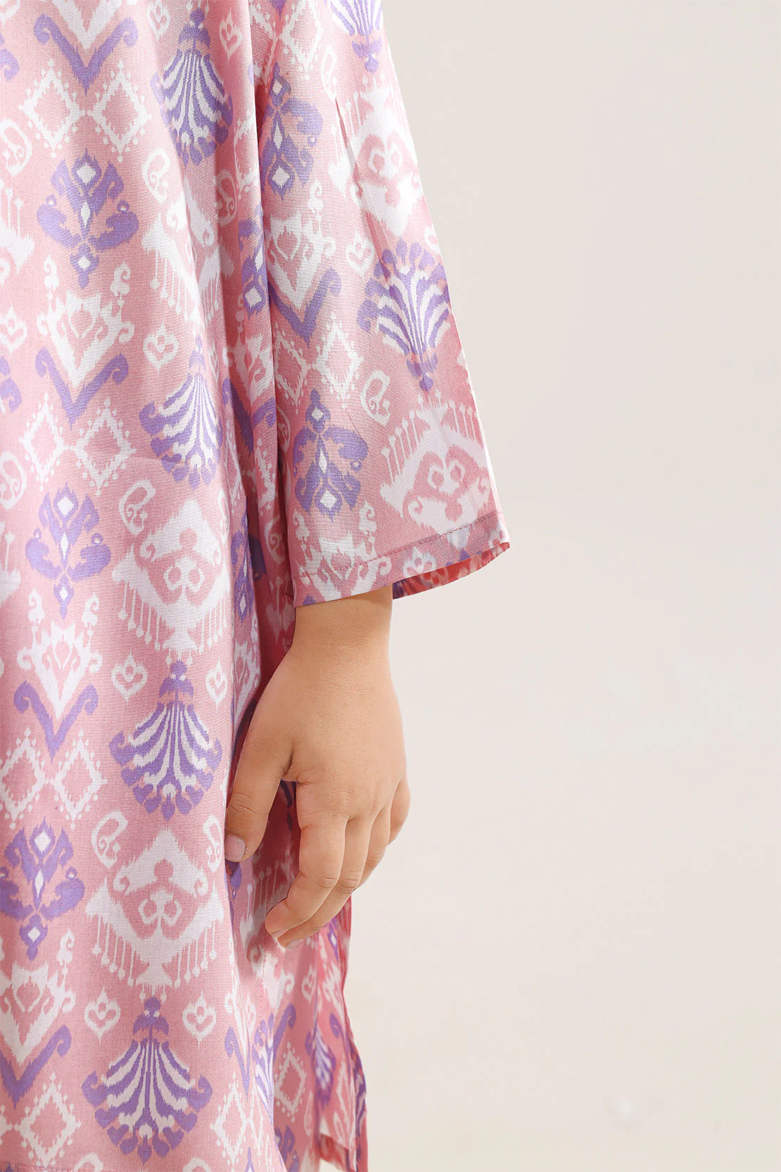 Printed Arabic Premium Lawn Stitched 2 Piece (Shirt/Trouser) For Kids - Image 4