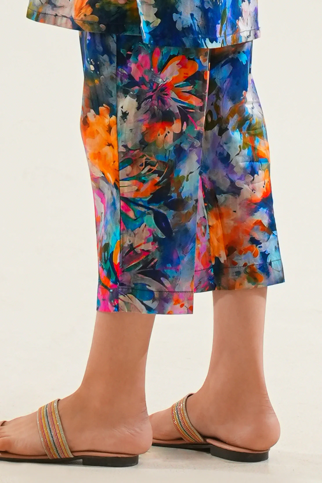 Printed Cambric Pants For Kids - Image 2
