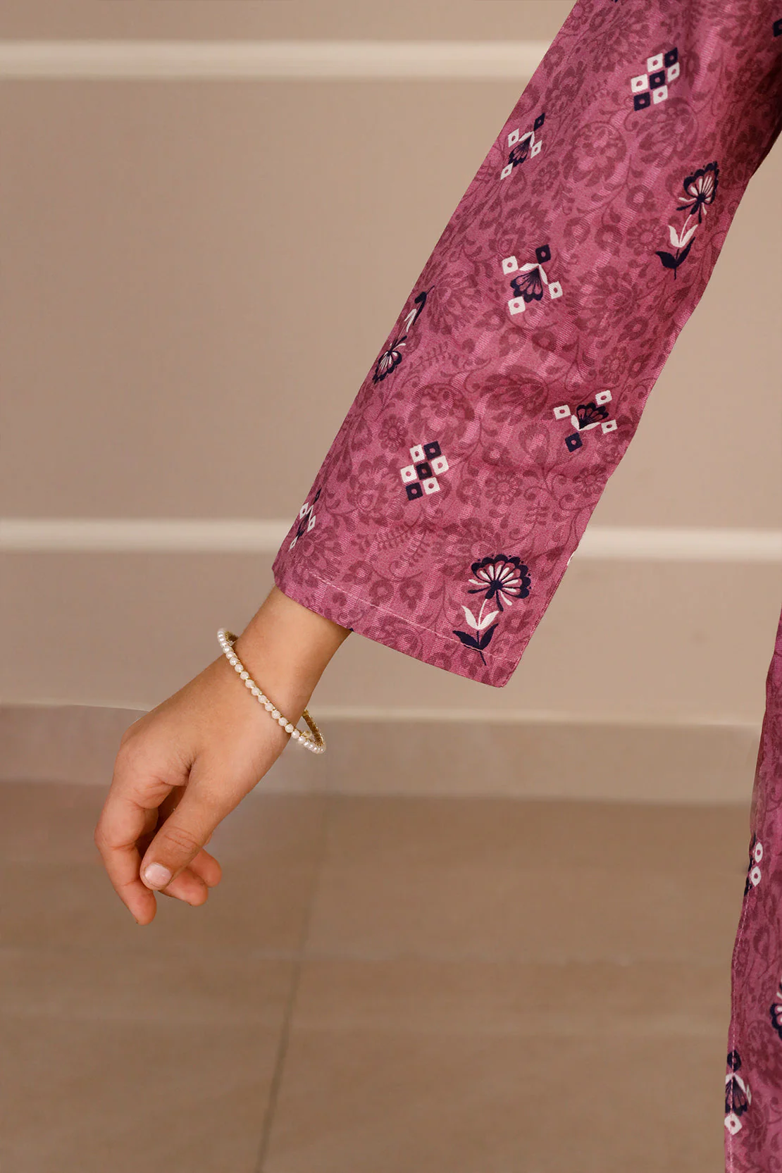 Printed Cambric Stitched Shirt/Trouser For Kids - Image 4