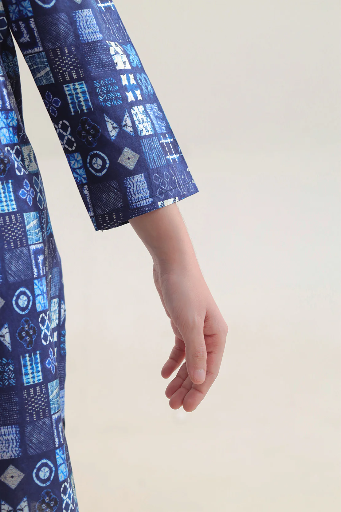 Printed Cambric Stitched Shirt/Trouser For Kids - Image 4
