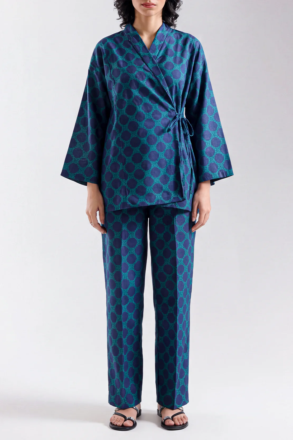 Printed Cotton Khaddar Stitched 2 Piece (Shirt/Trouser) - Image 3