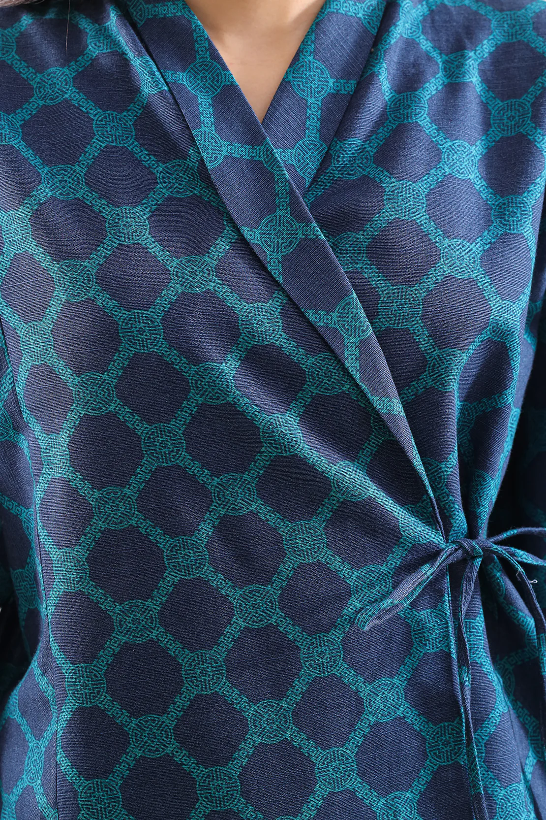 Printed Cotton Khaddar Stitched 2 Piece (Shirt/Trouser) - Image 4