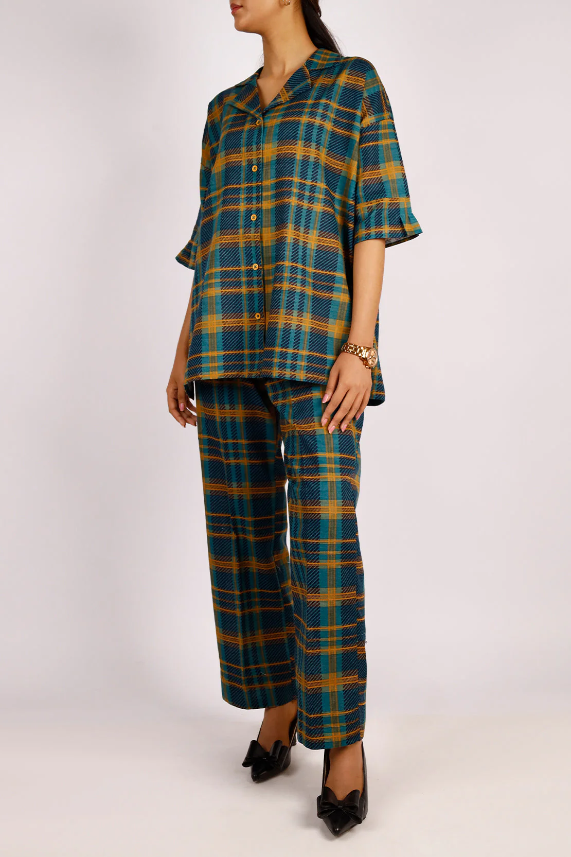 Printed Cotton Khaddar Stitched 2 Piece (Shirt/Trouser) - Image 2