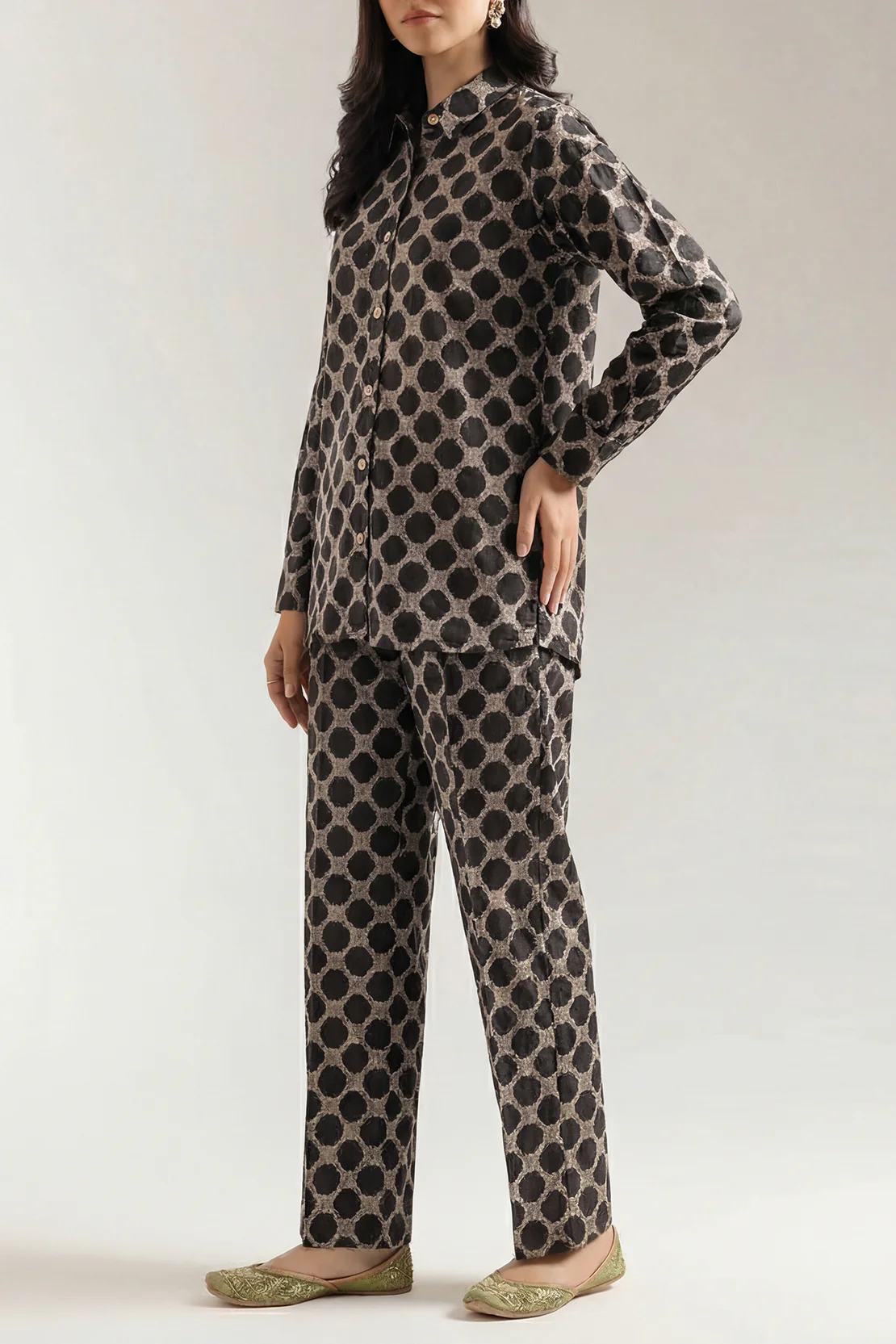 Printed Cotton Khaddar Stitched 2 Piece (Shirt/Trouser)