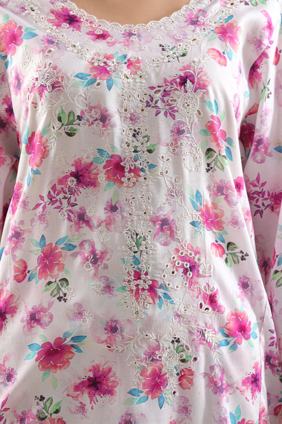 Printed Embroidered Arabic Lawn Stitched 2 Piece (Shirt/Trouser) - Image 4