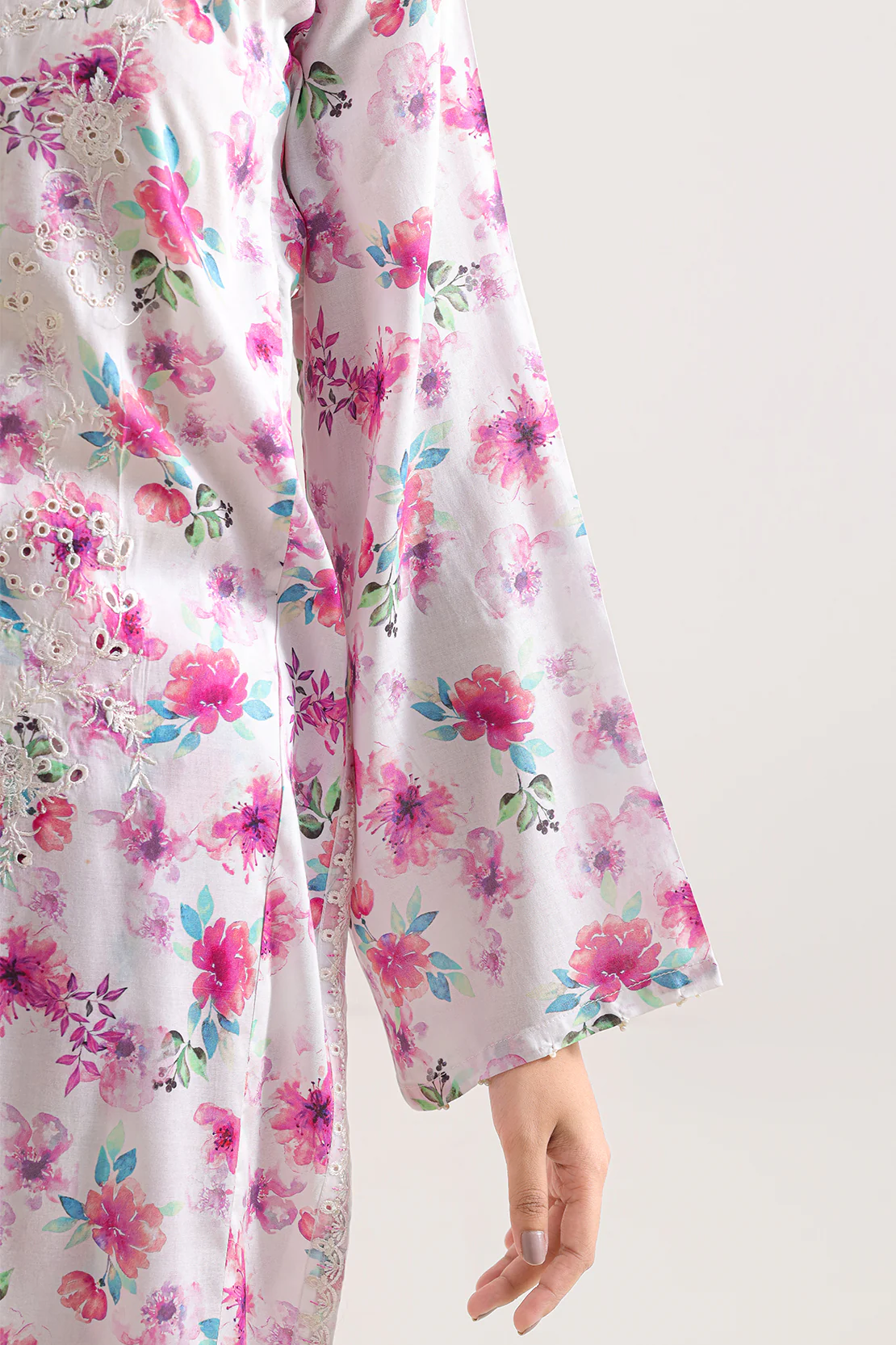 Printed Embroidered Arabic Lawn Stitched 2 Piece (Shirt/Trouser) - Image 5