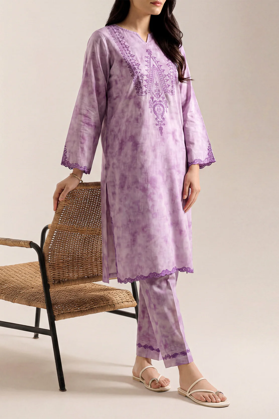 Printed Embroidered Arabic Lawn Stitched 2 Piece (Shirt/Trouser)