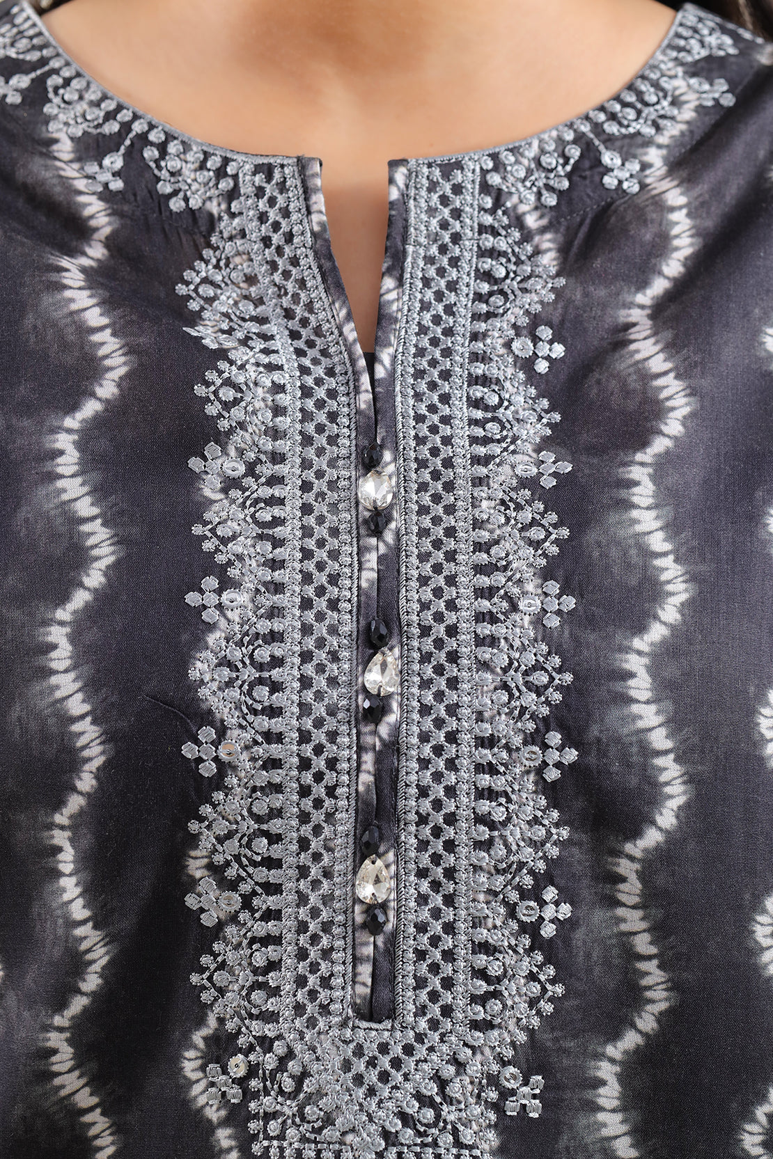 Printed Embroidered Arabic Lawn Stitched 2 Piece (Shirt/Trouser) - Image 4