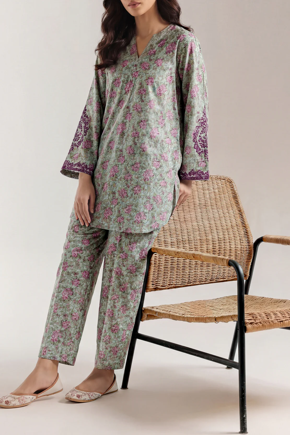 Printed Embroidered Arabic Lawn Stitched 2 Piece (Shirt/Trouser) - Image 2
