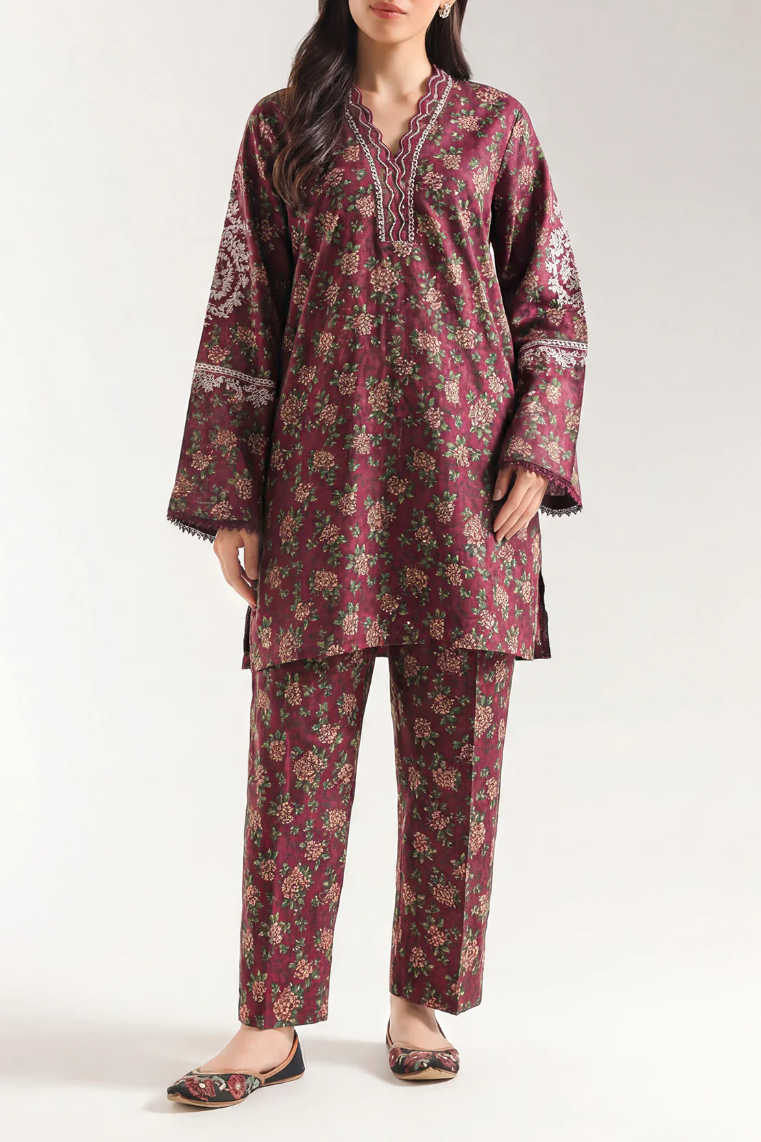 Printed Embroidered Arabic Lawn Stitched 2 Piece (Shirt/Trouser)