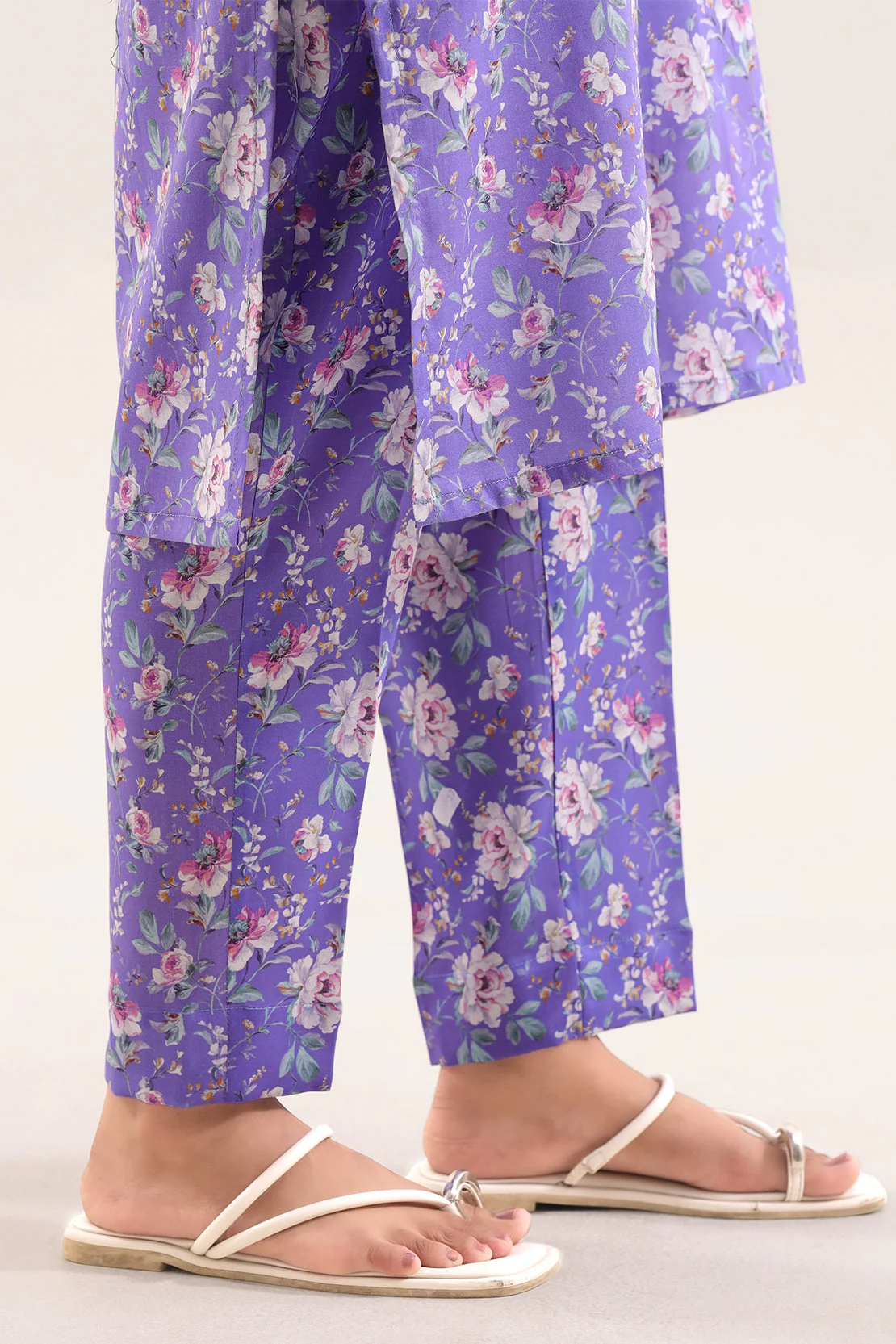 Printed Embroidered Arabic Lawn Stitched 2 Piece (Shirt/Trouser) - Image 6