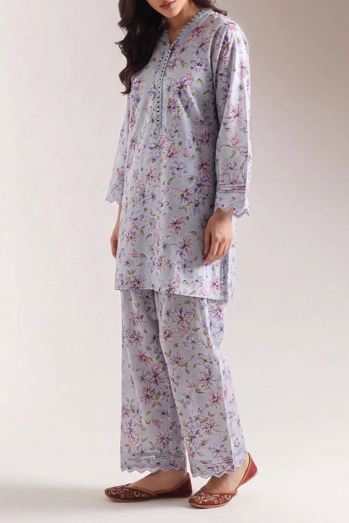 Printed Embroidered Arabic Lawn Stitched 2 Piece (Shirt/Trouser)
