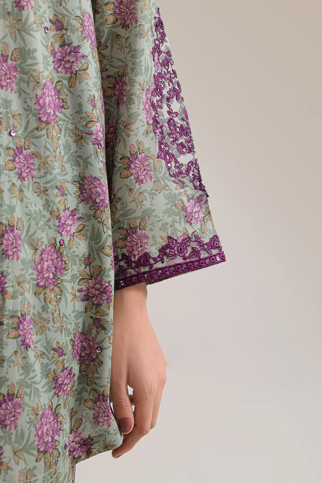 Printed Embroidered Arabic Lawn Stitched Shirt - Image 5