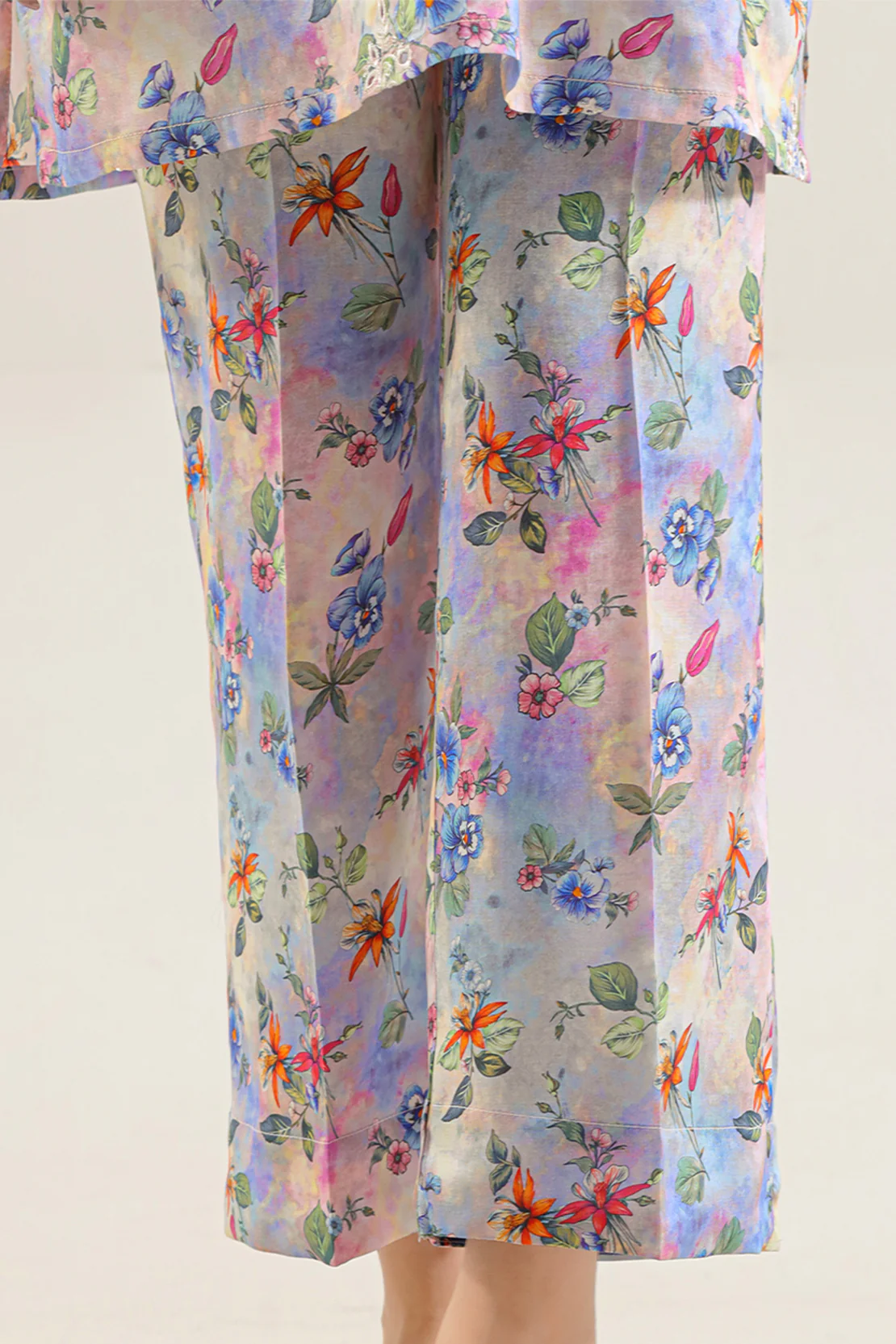 Printed Embroidered Arabic Premium Lawn Stitched 2 Piece (Shirt/Trouser) - Image 5