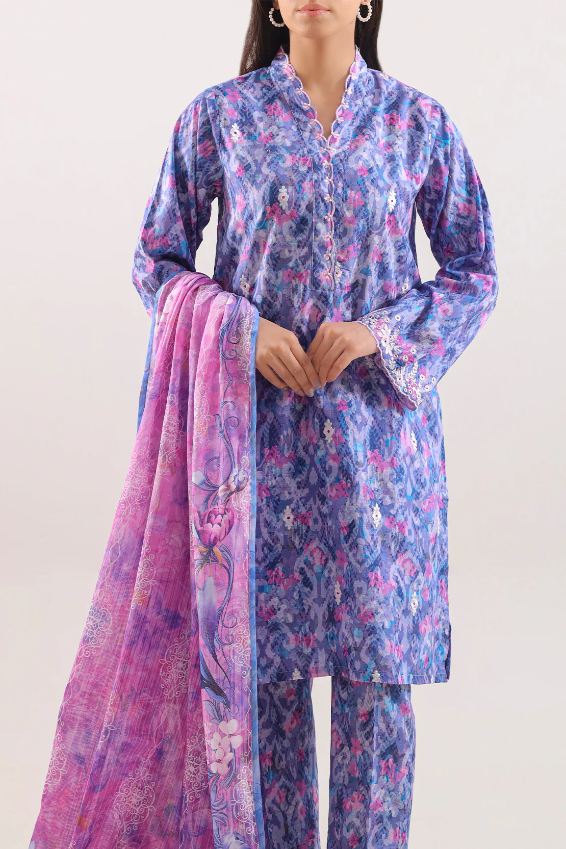 Printed Embroidered Cotton Jacquard Stitched 3 Piece - Image 2