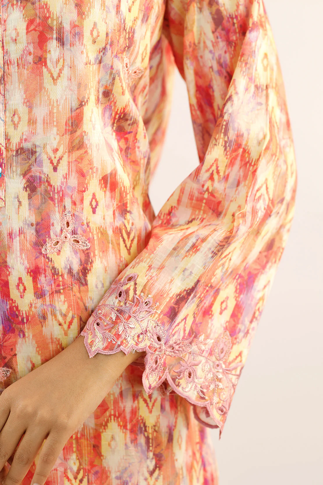 Printed Embroidered Cotton Jacquard Stitched 3 Piece - Image 5