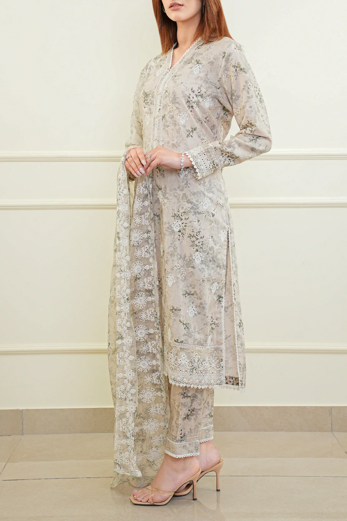 Printed Embroidered Cotton Jacquard Stitched 3 Piece - Image 4