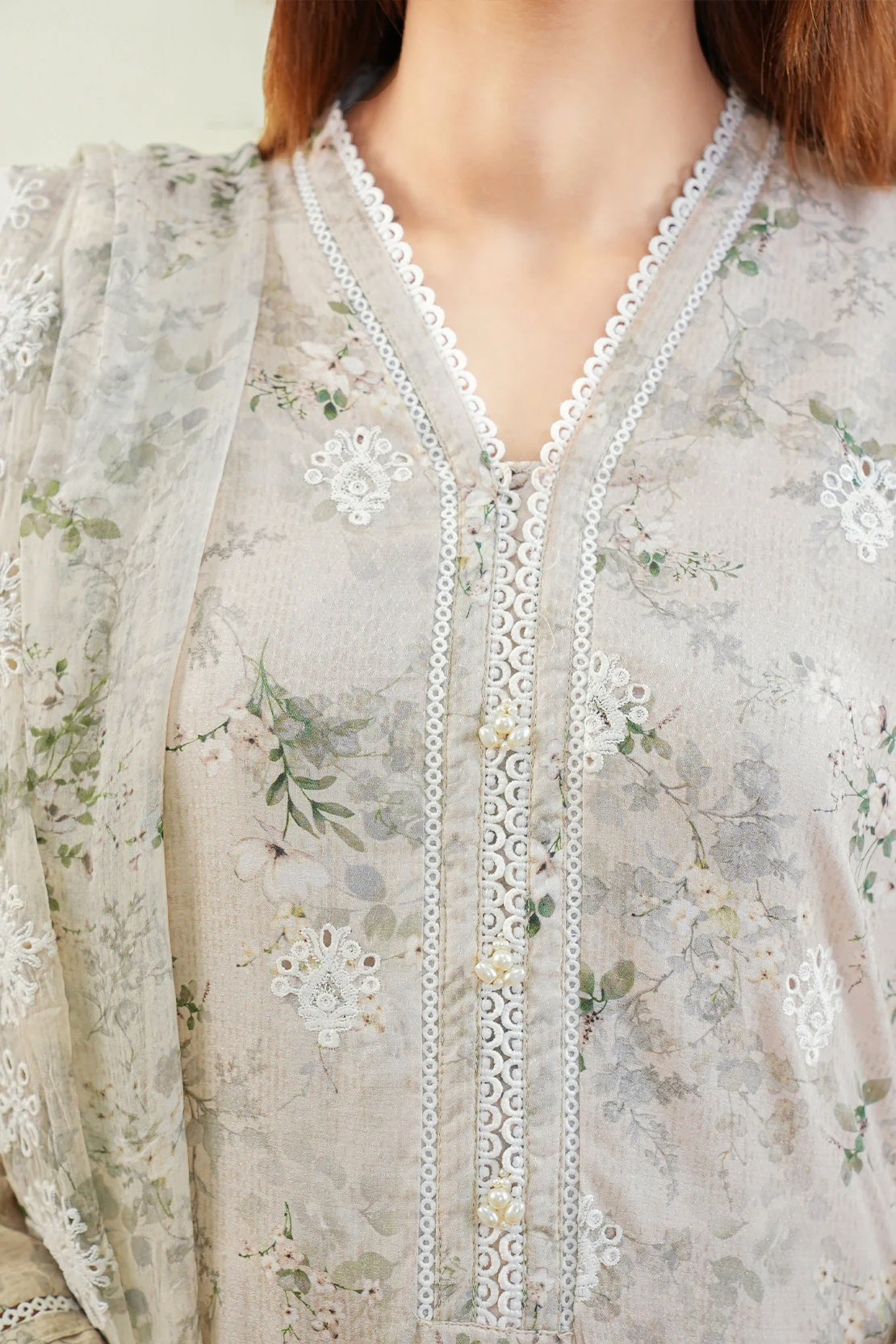 Printed Embroidered Cotton Jacquard Stitched 3 Piece - Image 8
